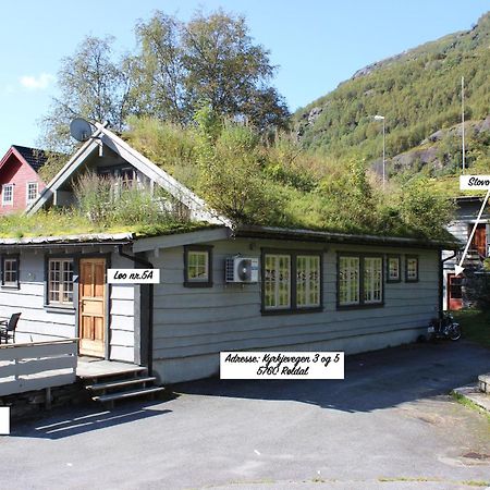 Røldalstunet Overnatting Exteriör bild